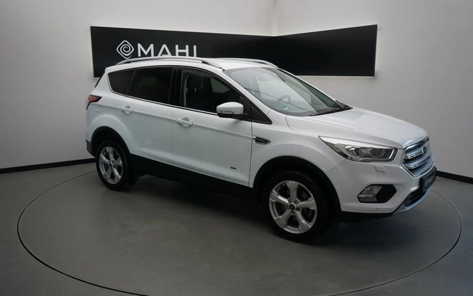 Ford Kuga cena 74999 przebieg: 92860, rok produkcji 2018 z Ryki małe 326